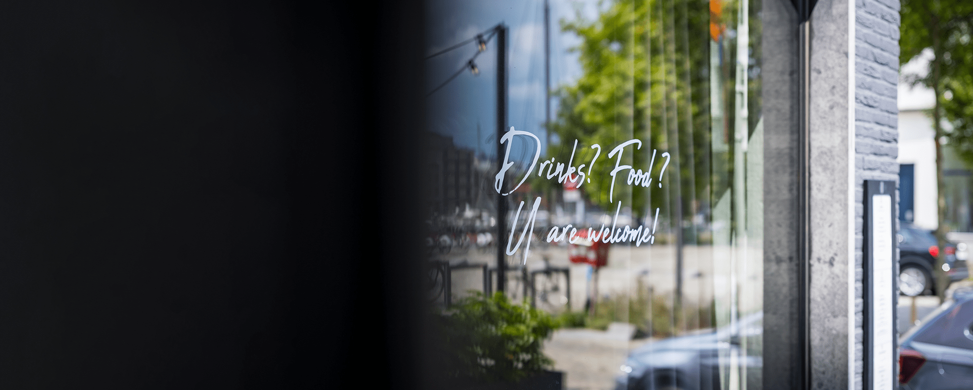 Een combinatie van culinaire kunstwerken, luxe accommodaties, en ontspannen loungesfeer in Antwerpen. Ontdek de totaalbeleving bij U Eat U Sleep. Een combinatie van culinaire kunstwerken, luxe accommodaties, en ontspannen loungesfeer in Antwerpen. Ontdek de totaalbeleving bij U Eat U Sleep.